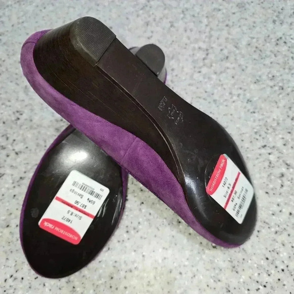 Tory Burch Suede Wedges in Plum Size 8.5 - Picture 6 of 7